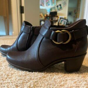 EUC Naturalizer N5 Comfort Bootie  W 5.5